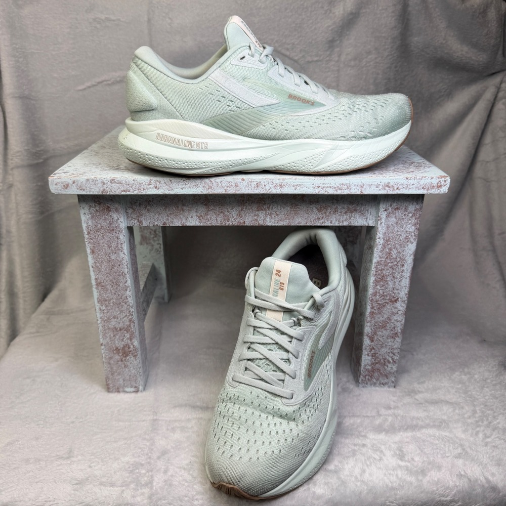 Brooks Adrenaline GTS 24 Running Shoes Womens Size 9 Sage Green 1204261B445